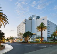 Crown Promenade Perth - Perths Hotel