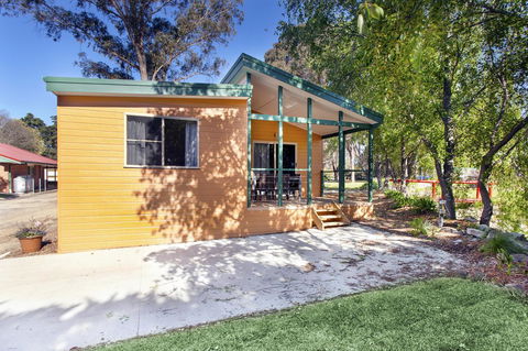 Armidale Tourist Park - Perths Hotel 6