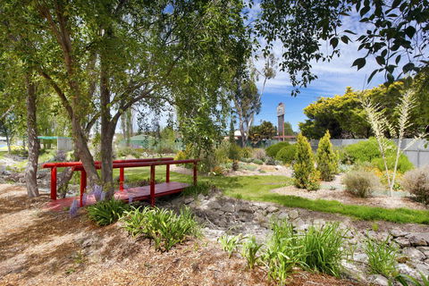 Armidale Tourist Park - Perths Hotel 3