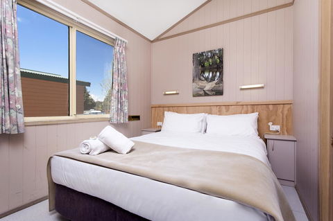 Armidale Tourist Park - Perths Hotel 37