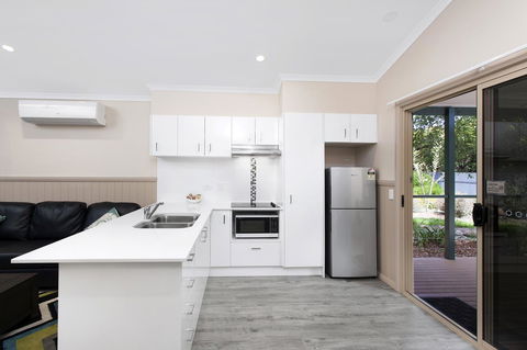 Armidale Tourist Park - Perths Hotel 44