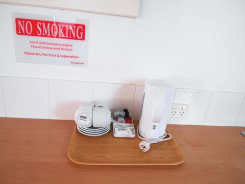 Econo Lodge Rivervale - Perths Hotel 7