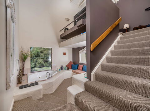 Chimes Spa Retreat - Perths Hotel 17