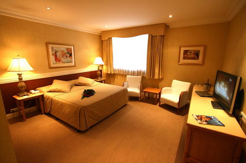 European Hotel - Perths Hotel 24