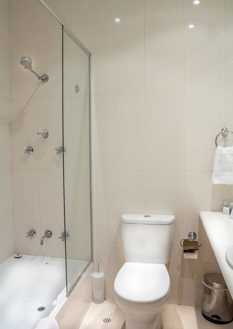 European Hotel - Perths Hotel 30