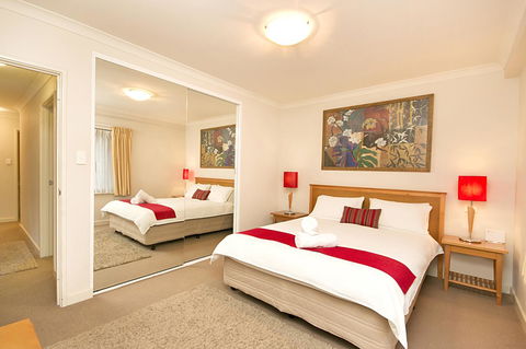Perth Short Stays - Perths Hotel 37