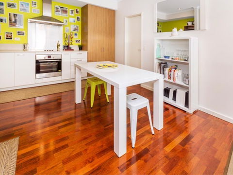 Home Apartment - Perth City Centre - Free WiFi - Perths Hotel 10