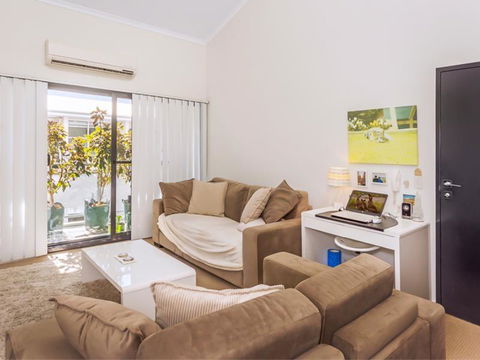 Home Apartment - Perth City Centre - Free WiFi - Perths Hotel 0