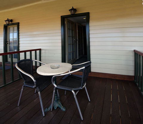 The Palace Hotel Kalgoorlie - Perths Hotel 16