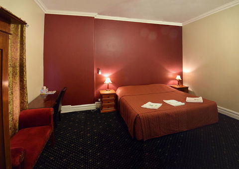 The Palace Hotel Kalgoorlie - Perths Hotel 12