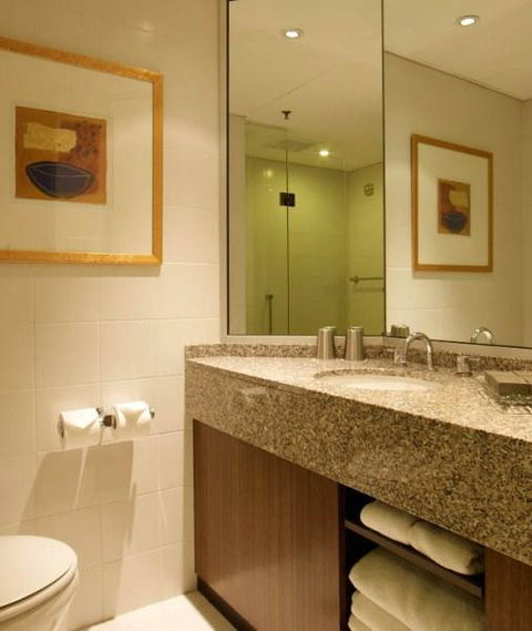 Residence On Langley Park - Perths Hotel 3