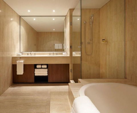 Residence On Langley Park - Perths Hotel 2