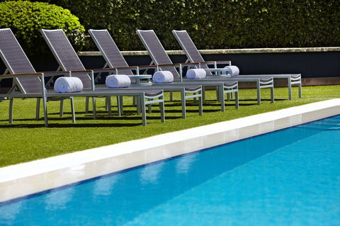 Residence On Langley Park - Perths Hotel 7