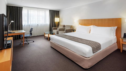 Crowne Plaza Perth, An IHG Hotel - Perths Hotel 8
