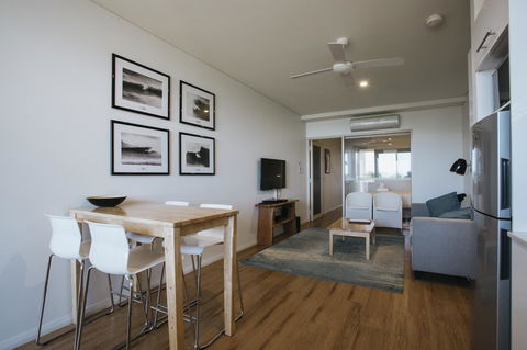Canal Rocks Beachfront Apartments - Perths Hotel 43