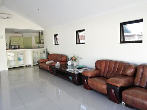 Perth Lake Side Lodge - Perths Hotel 14