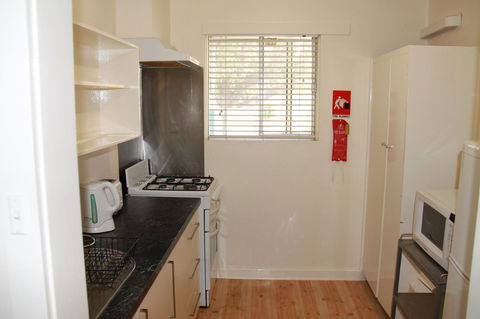 Malibu Apartments - Perth - Perths Hotel 10