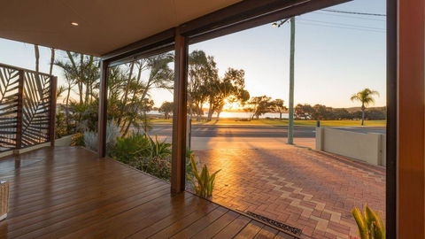 Starboard Views Kalbarri - River Front Apartment - Perths Hotel 8