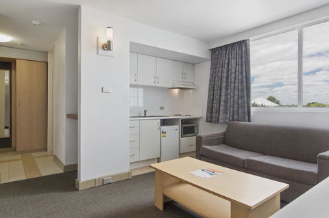 Metro Hotel Perth - Perths Hotel 26