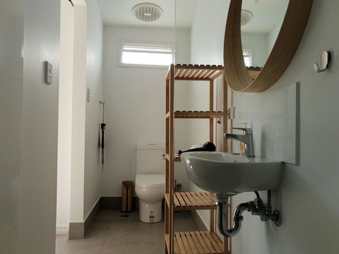 Captain\'s Heritage Cottage - Central Fremantle 2 Bedroom Historic Cottage - Perths Hotel 11