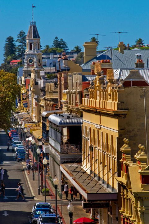 Captain\'s Heritage Cottage - Central Fremantle 2 Bedroom Historic Cottage - Perths Hotel 19