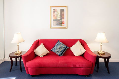 Seasons Of Perth - Perths Hotel 10