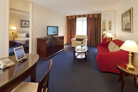 Seasons Of Perth - Perths Hotel 28