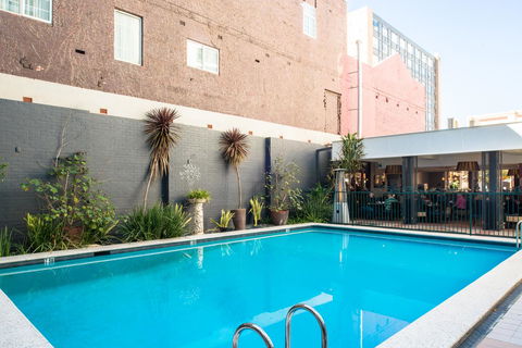 Seasons Of Perth - Perths Hotel 18