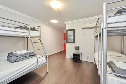 Nomads Byron Bay Backpackers - Perths Hotel 34