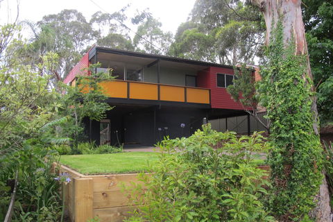 Pendeli Beach House - Perths Hotel 1