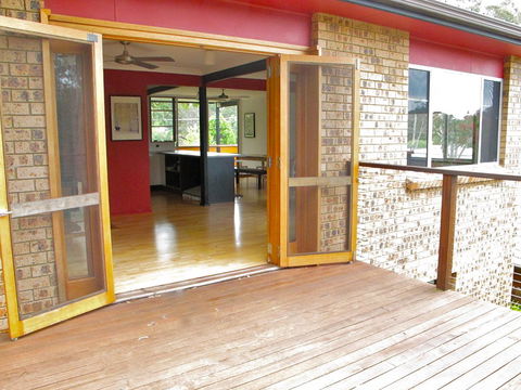 Pendeli Beach House - Perths Hotel 7