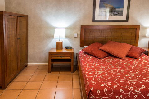 The Continental Hotel - Perths Hotel 2