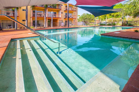 The Continental Hotel - Perths Hotel 6