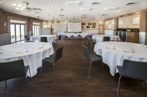 The Continental Hotel - Perths Hotel 19