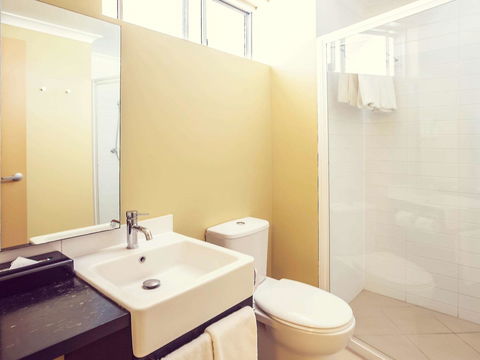 The Continental Hotel - Perths Hotel 41