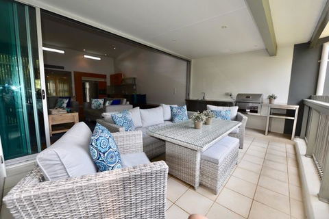 East On Byron - Perths Hotel 35