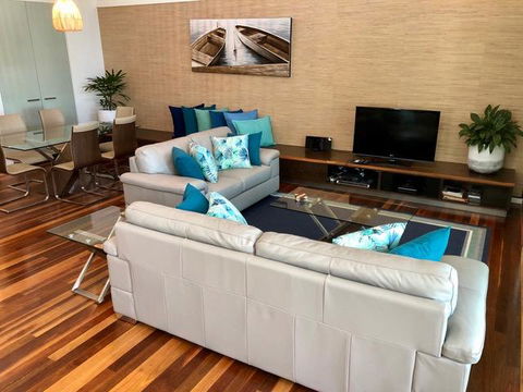 East On Byron - Perths Hotel 38