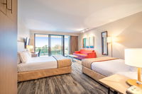 Book Narrabeen Accommodation Vacations Perths Hotel Perths Hotel