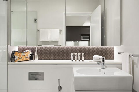 Quest North Sydney - Perths Hotel 8