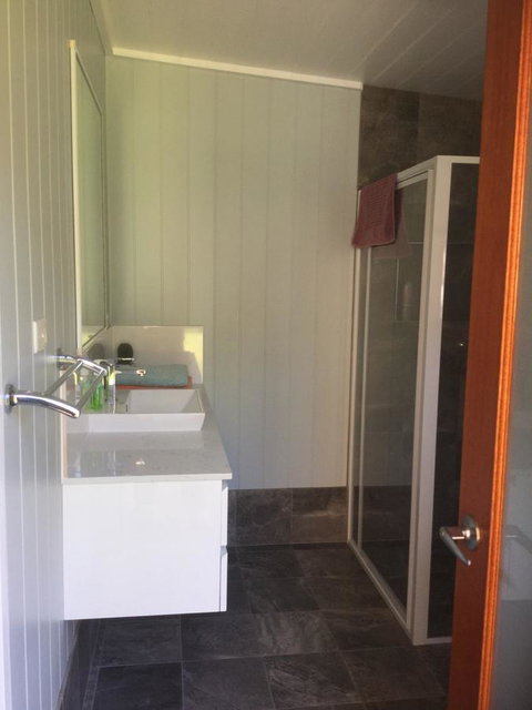 Jetz Bungalow - Perths Hotel 3