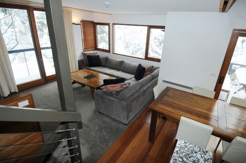 Ramshead Creek 3 - Thredbo - Perths Hotel 6