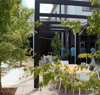 Crossroads Hotel - Perths Hotel
