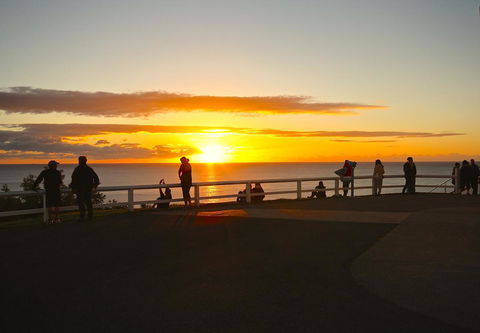 Cossies By The Sea - Perths Hotel 19