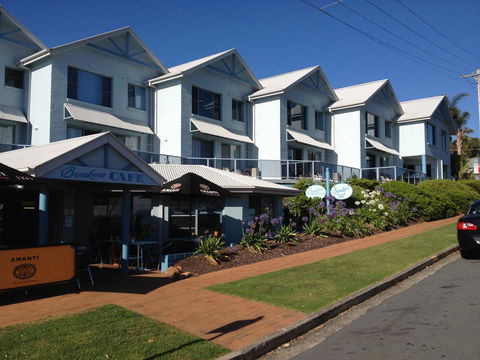 Breakers Apartments - Perths Hotel 0