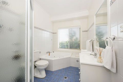 Colonial Court Villas - Perths Hotel 10