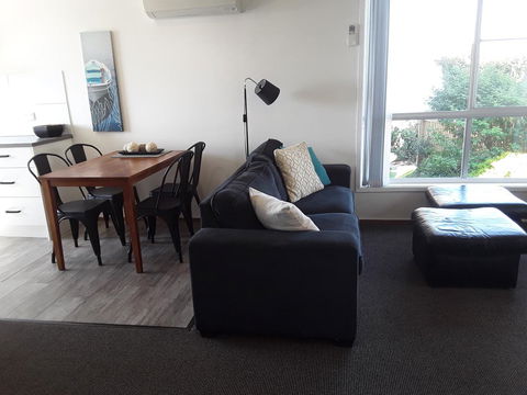 Narooma Golfers Lodge - Perths Hotel 21