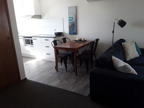 Narooma Golfers Lodge - Perths Hotel 22