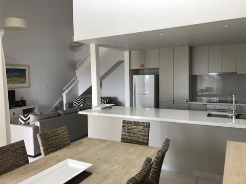 Mariner Bay Apartments - Perths Hotel 36