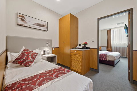 YEHS Hotel Sydney QVB - Perths Hotel 39