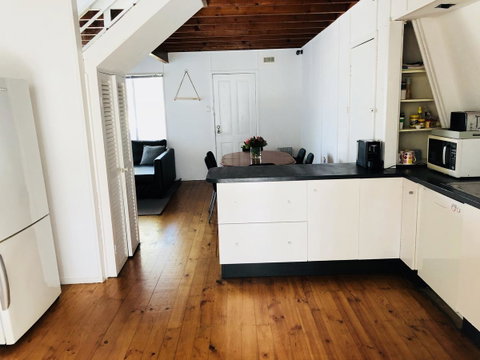 Little Blue Beach House - Perths Hotel 10